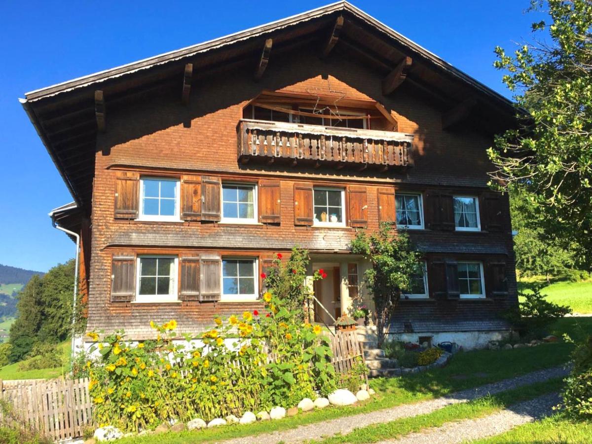 Bergoase Hohenegg Villa Лингенау Екстериор снимка